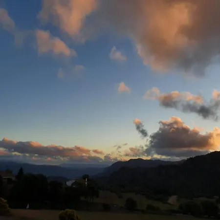 Rurales Sierra Alta * Benaocaz